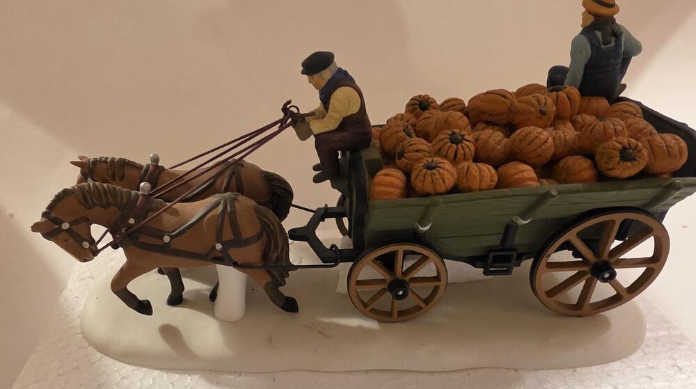Department 56 Hand-painted Horse Drawn Harvest Pumpkin Wagon NEW old stock